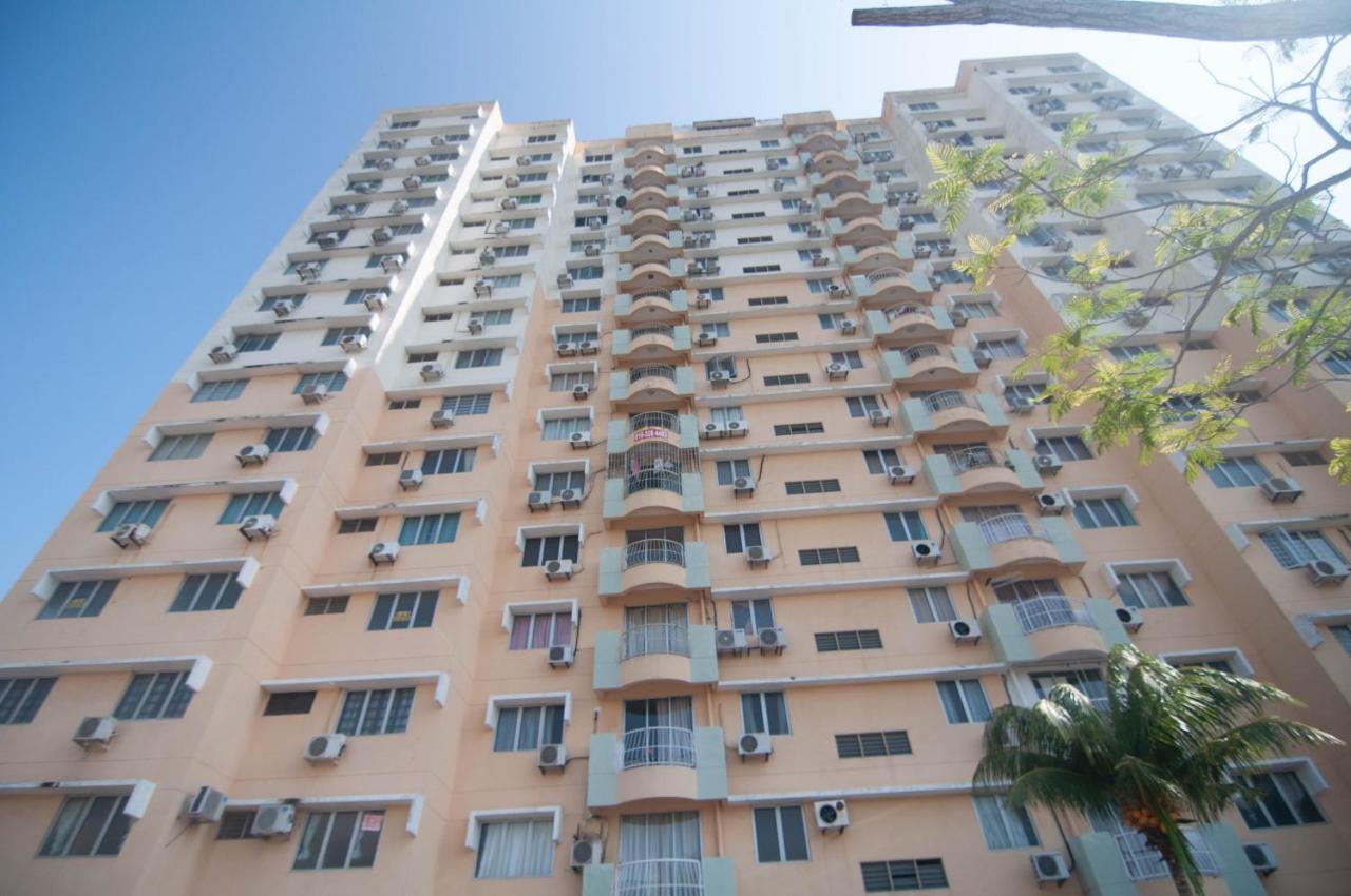 Condo At Melaka Raya By Idealhub Екстер'єр фото